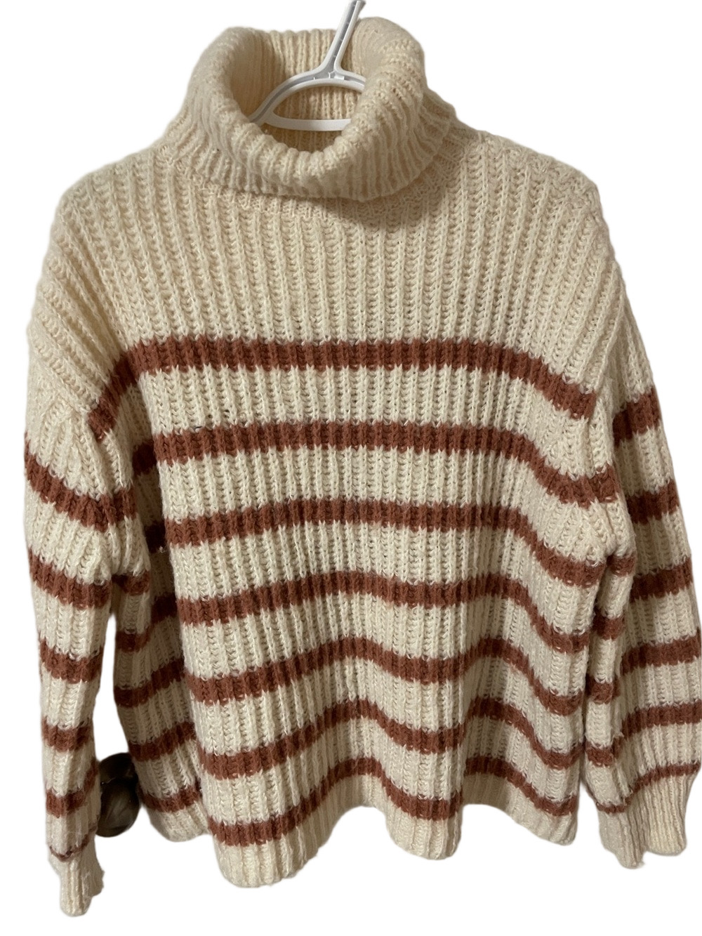 Sadie & Sage Cream Turtleneck Sweater with Brown Stripes Size Small